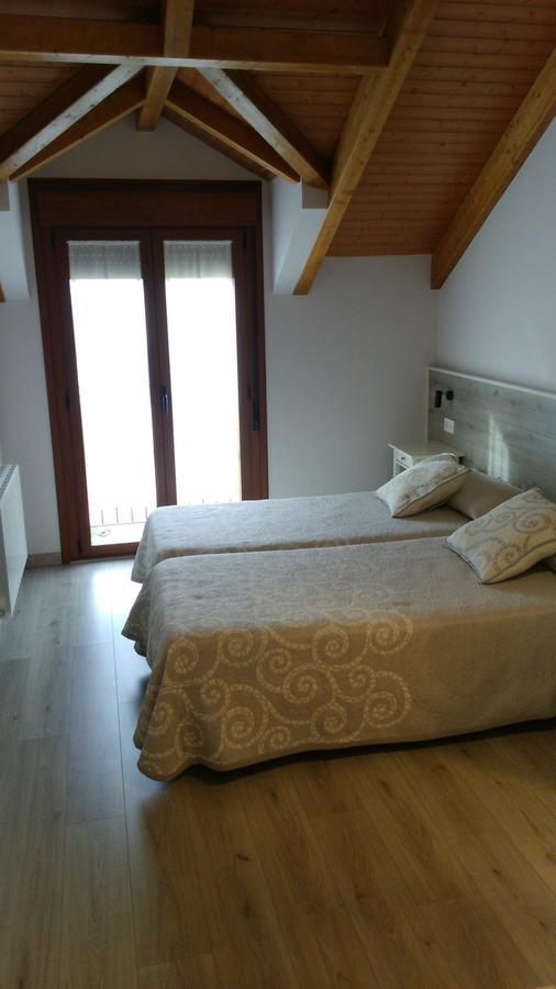 La Casa De Los Soportales Mansilla de las Mulas Eksteriør billede